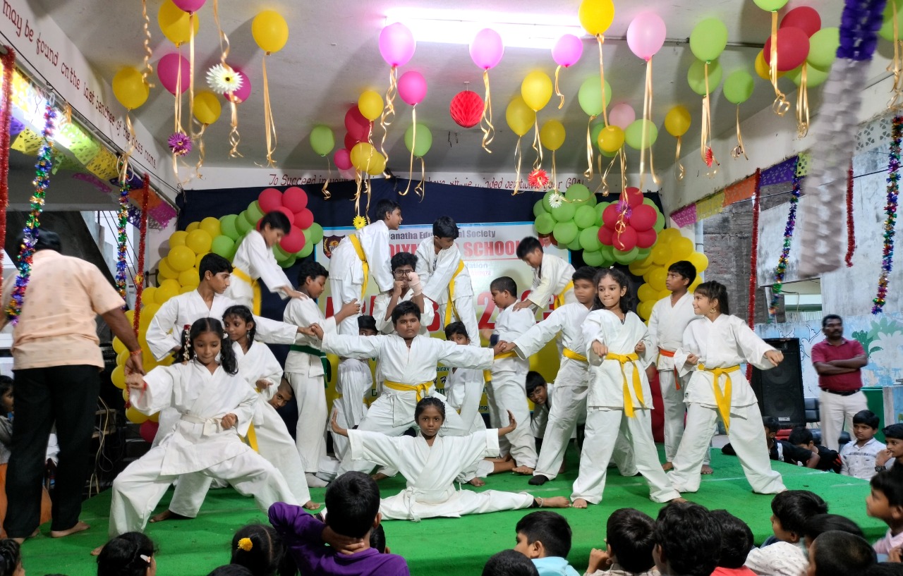 Aaryan High School gallery image 13
